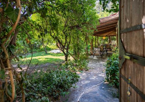 Cozy and Secluded House with Private Pool and Garden in Bodrum