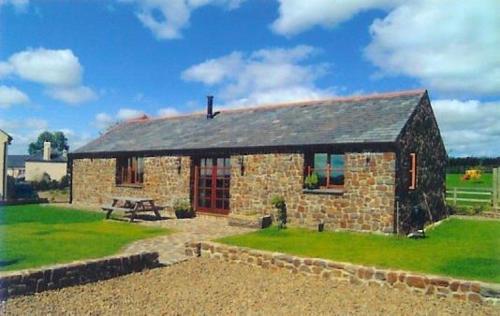 Ieeja, Berry Barns in Shebbear