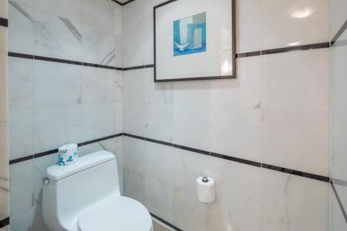 Miami Beach Sorrento Private Ocean Luxury Suite - image 6