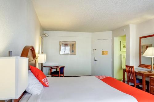 OYO Hotel Killeen East Central – Killeen, TX