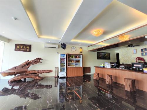 Lobby, APPLE Suites Hotel in Sitiawan