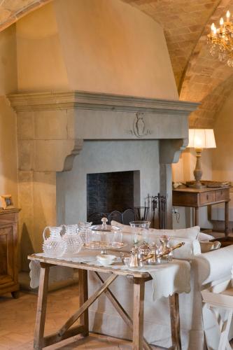 Паб/Коктейль-бар, Relais Sant'Elena in Бібона