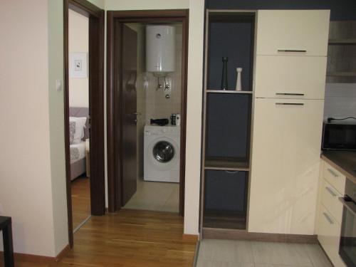 Apartment with Sea View image 10