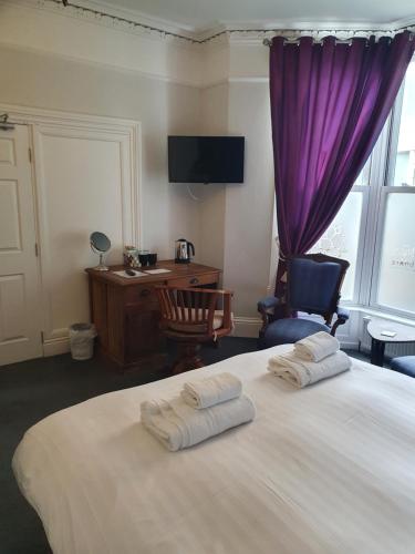 The Lodge Harrogate - image 2