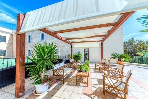 โรงแรมเล ตอร์รี (Hotel Le Torri) in อาร์โบรีอา