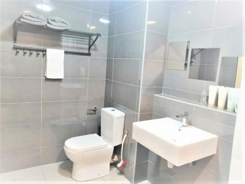 Hafiz Imperium Residence Kuantan SEAVIEW studio #astrochannel #wifi #netflix Hafiz Imperium Residence Kuantan SEAVIEW studio #astrochannel #wifi #netflix