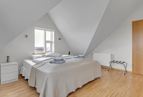 Guesthouse Vatnsholt - image 6
