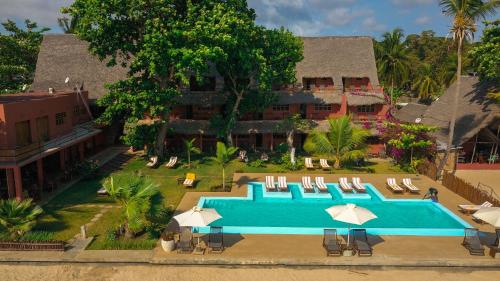 . Nosy Lodge