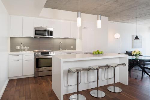 One Bedroom Downtown Suite