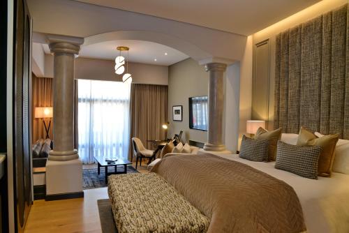 Executive Suite room in Apogee Boutique Hotel & Spa