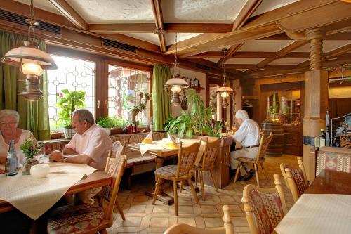 Hotel-Restaurant Haus Nicklass - image 10