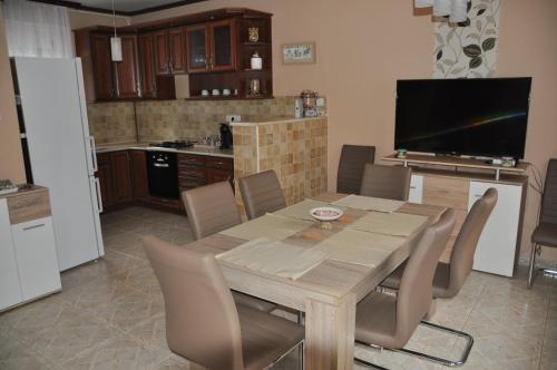Gyorszem Apartman in Szabadhegy
