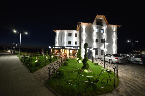 Adonis Resort & SPA - image 9