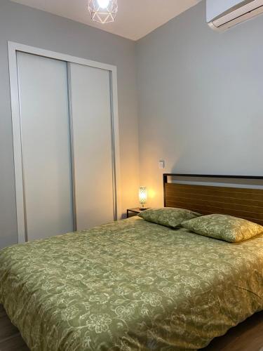 Madrid Binefar Aparment - image 10