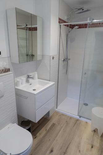 Modern duplex with garden, Брюссель (фото 3)