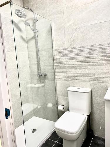 Madrid Binefar Aparment - image 14