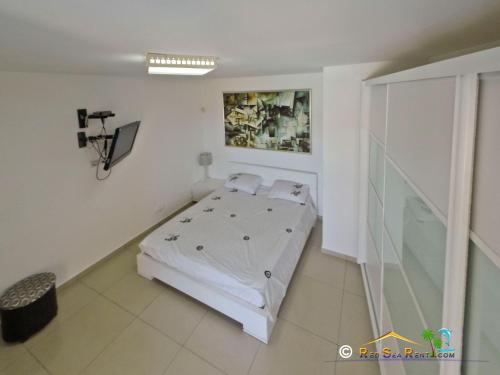 exclusif apartment by the sea