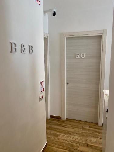 Caruso Rooms - image 3