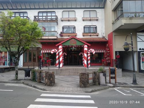 SANTA CLAUS 2 - Centro de Gramado