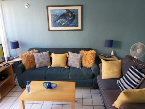 Blue House in Valle Verde