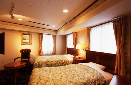 room detail thumbnail 1