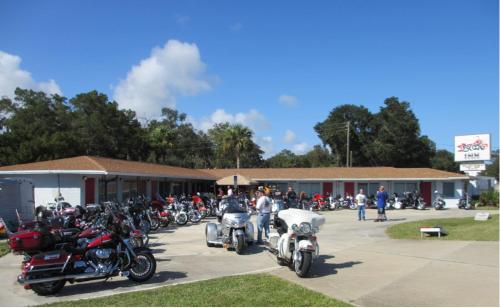 Scoot Inn Motel