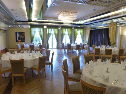 Hotel Roshop 2