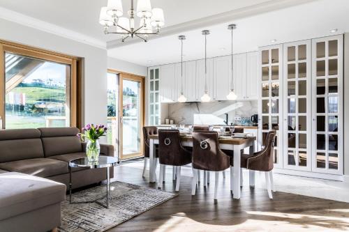 2 bedrooms, 3 beds