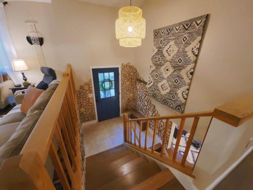 Entree, Indoor Pool, Firepit, Self Check-in, BBQ, FREE Amenities, KING Bed, Full Kitchen in Clarks Summit
