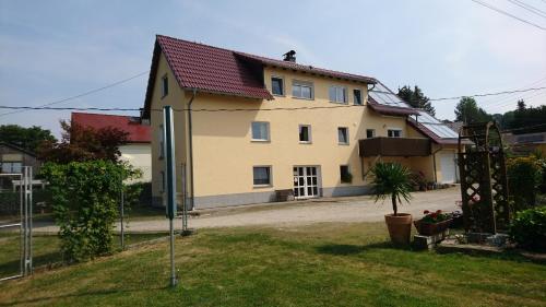 Ferienwohnung Gerlinde - Apartment - Gaußig