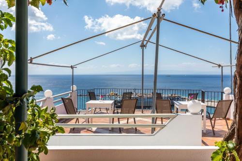 Erkély/terasz, Servani Studios & Suites in Loutraki Skopelos