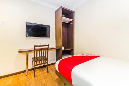 OYO 431 Hotel De Grand Orchard