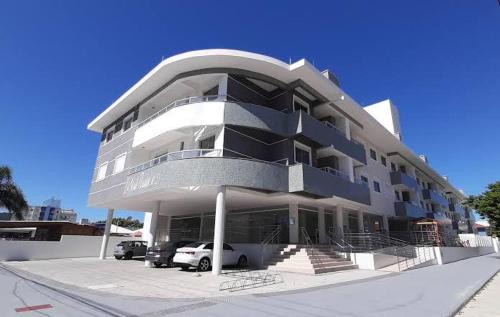 NORTH PARADISE 309- Duplex