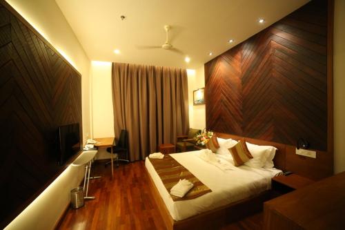 Woodies Bleisure Hotel - Photo 5