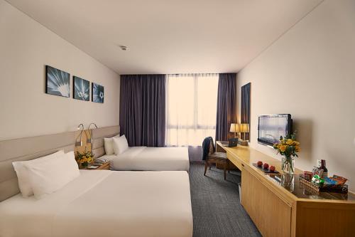 1 queen bed
