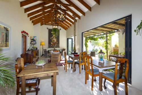 Wyposażenie, Le Mahi Guest House in Country Club