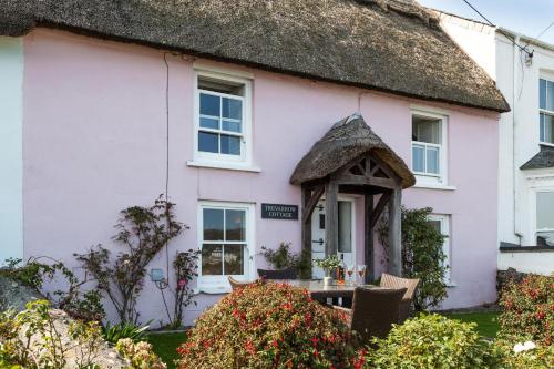 Trevarrow Cottage - image 10