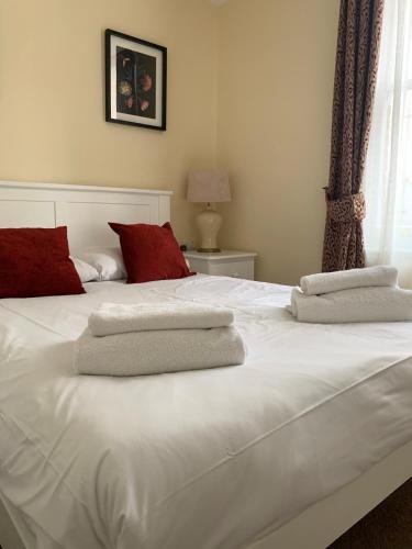 Peregrine House - image 2