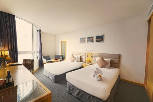 1 queen bed