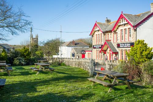 Towennan - four bedroomed apartment in quiet seaside village. - image 4