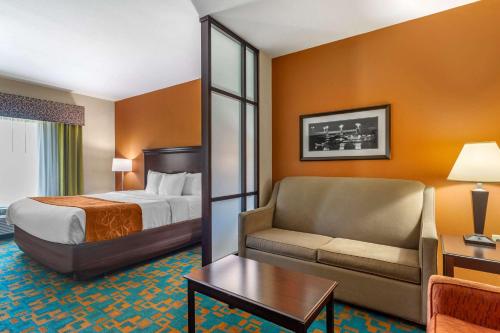 Comfort Suites Knoxville West - Farragut