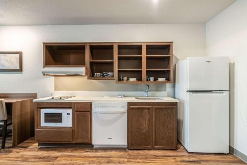WoodSpring Suites Sanford North I-4 Orlando Area in Sanford, USA