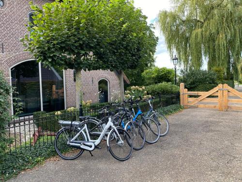 Hofstede "Den Hul"- Riant & Authentiek onthaasten - 8 persoons Hofstede "Den Hul"- Riant & Authentiek onthaasten - 8 persoons