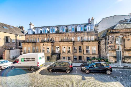 Heart Of The City Apartment: Next To Waverley Station