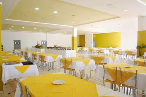 CALDAS NOVAS-GOLDEN EXPRESS in Vila Franca