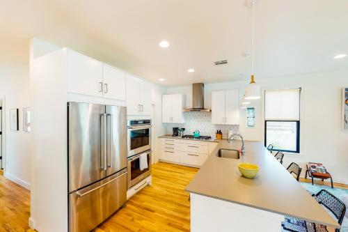Pennsylvania Modern - image 5