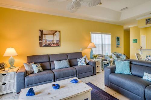 Mermaid Beach House - image 3