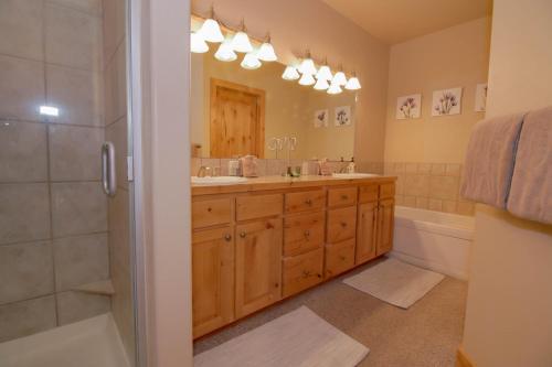 Fox Pointe Condo by Park City Vacations - Apartment - Park City