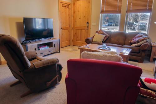 Fox Pointe Condo by Park City Vacations - Apartment - Park City