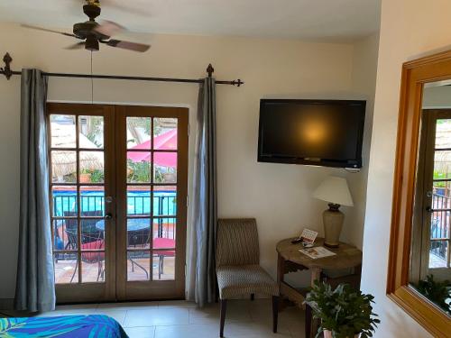 room detail thumbnail 0